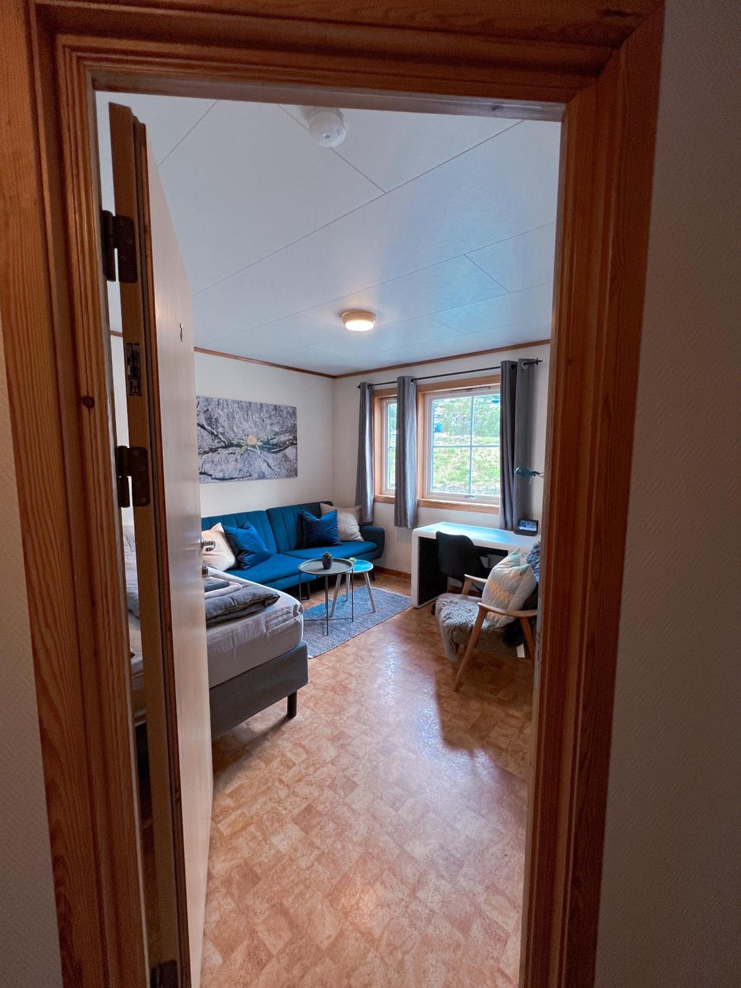 Hotel Privat Rom I Leilighet Sogndal Esterno foto