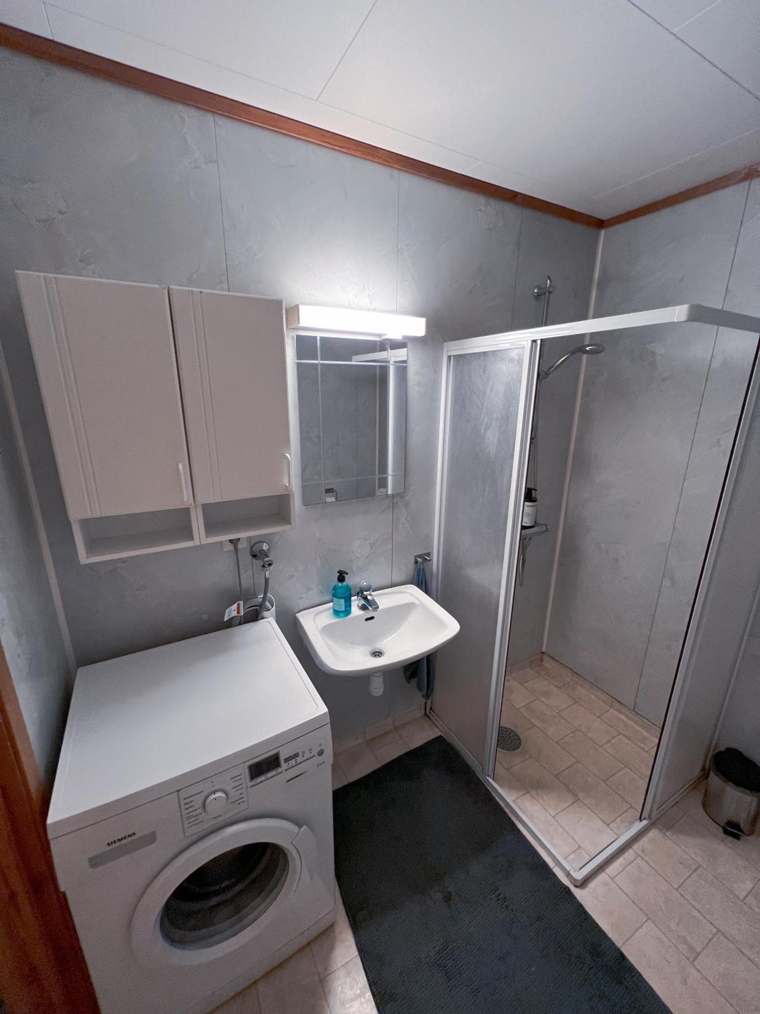Hotel Privat Rom I Leilighet Sogndal Esterno foto