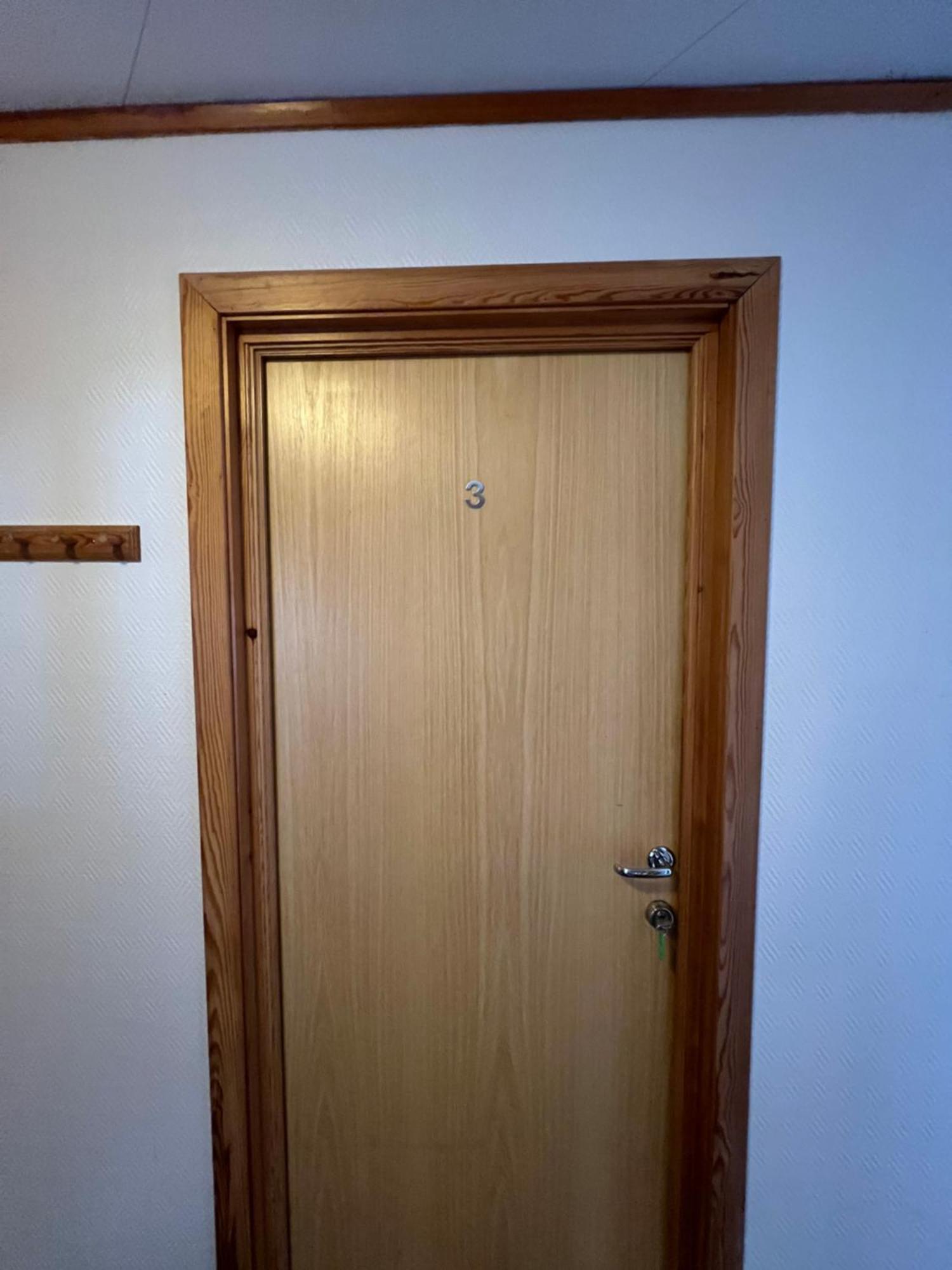 Hotel Privat Rom I Leilighet Sogndal Esterno foto
